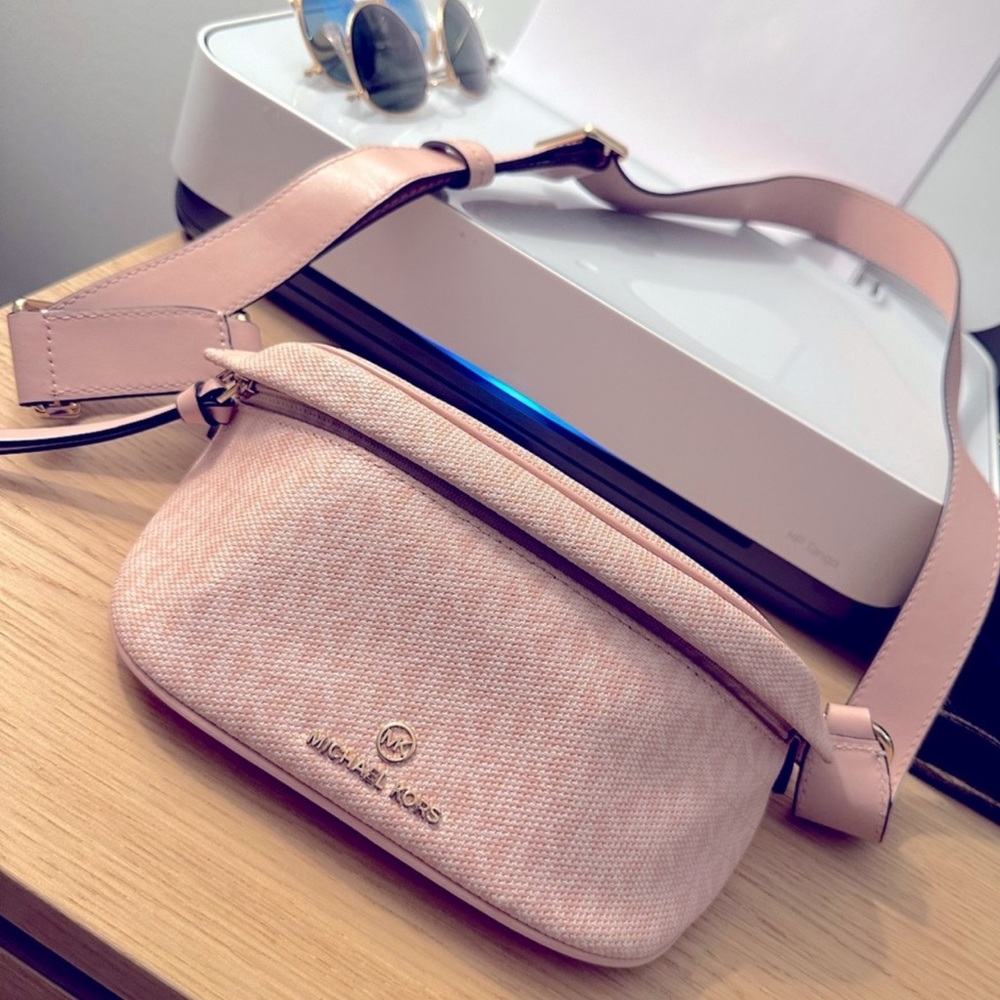 MICHAEL KORS Pink Crossbody Bag- NWOT